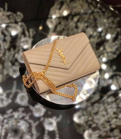 saint laurent cassandre carteira envelope