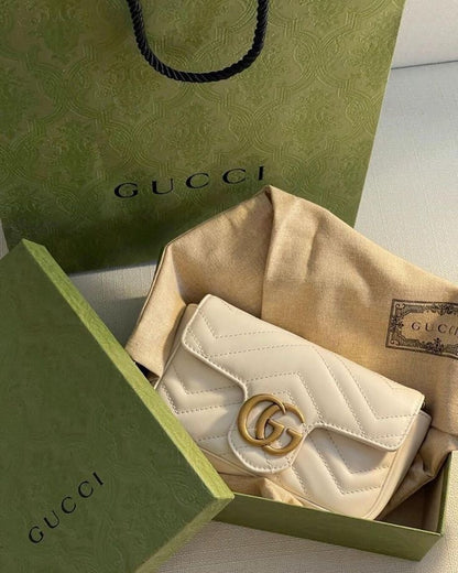 gucci marmont matelessé mini